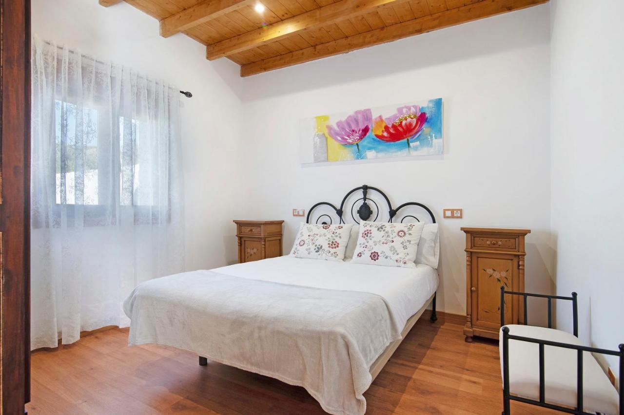 La Tirajanera 1+2 Villa Vega de San Mateo Luaran gambar